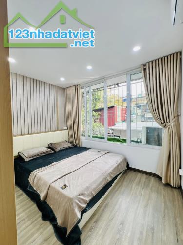 Bán nhà Tập Thể Kim Liên, Đống Đa, dt 60m2 với 2 ngủ, Full nội thất ở ngay, giá 2.68 tỷ - 3