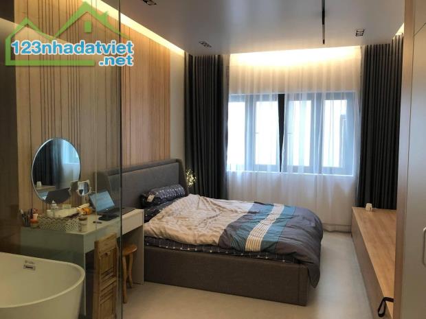 **Bán nhà đường Võ Thành Trang, Phường 11 Tân Bình; 2 tầng (5*18) - 7,5 tỷ - 3