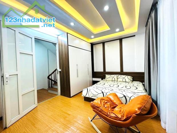 TRUNG TÂM CẦU GIẤY - HIẾM - CHỈ NHỈNH 5 TỶ - NGUYỄN KHÁNH TOÀN 30M2x5T - 1