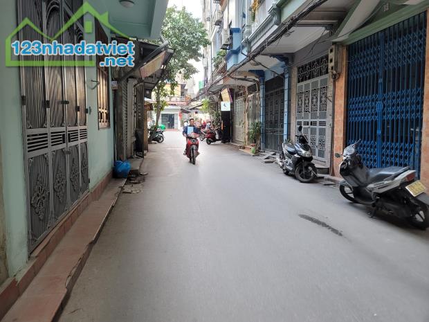 Bán Nhà Đại La 72m2, Mặt Tiền 5m. Ngõ Thông, Oto Vào, Kinh Doanh 15.4 Tỷ - 1