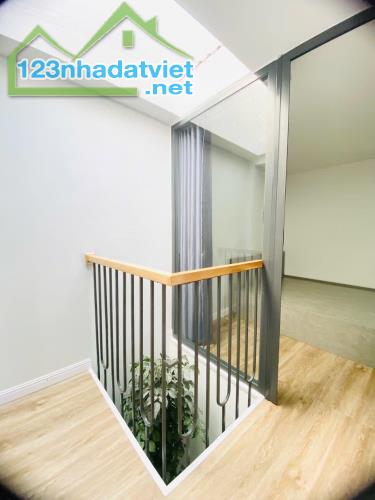 ♪ Nhà Kiệt 2.5m Phan Kế Bính, Gần Chợ Đống Đa, Công Viên, 40m2, gác đúc, mới đẹp, 3PN, - 2