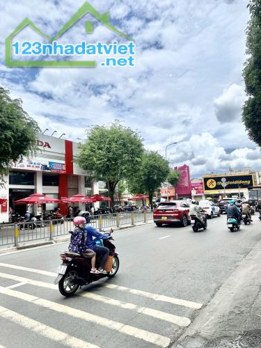 Chỉ 9 Tỷ Có Ngay 200m2 Đất Thổ Cư Quận Tân Phú Hẽm Rộng 8m - 2