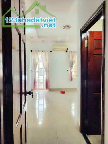 🏡🏡🏡 NHÀ 6 TẦNG MẶT TIỀN ĐƯỜNG SỐ 8 .P11 GV...DT 80M...4 X20 ...GIÁ 14.7 TỶ - 3