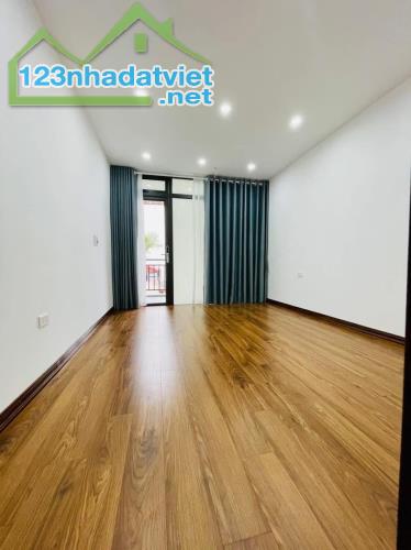 BÁN NHÀ DƯƠNG VĂN BÉ  VỊ TRÍ ĐẸP - CÁCH 1 NHÀ RA PHỐ - KINH DOANH NHIỀU LỘC - NHÀ ĐẸP LUNG - 1