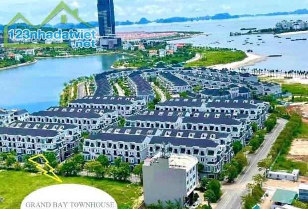 Chính chủ bán BIỆT THỰ LIỀN KỀ 4T 105m2 Ven Biển GRANDBAY TOWNHOUSE Hùng Thắng, HẠ LONG. - 2