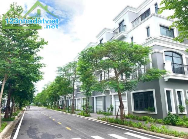 Chính chủ bán BIỆT THỰ LIỀN KỀ 4T 105m2 Ven Biển GRANDBAY TOWNHOUSE Hùng Thắng, HẠ LONG. - 1