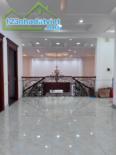 Bán Đất Tặng BIỆT THỰ 630m,full Thổ Cư,25x26m,23tỷ,Thương lượng THẠNH XUÂN -Quận 12. - 1