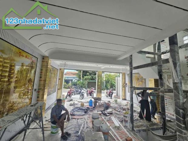 Biệt thự 5 tầng (7x15) có thang máy Mặt tiền 12m Tân Chánh Hiệp Q12 Giá 12.99 tỷ - 2