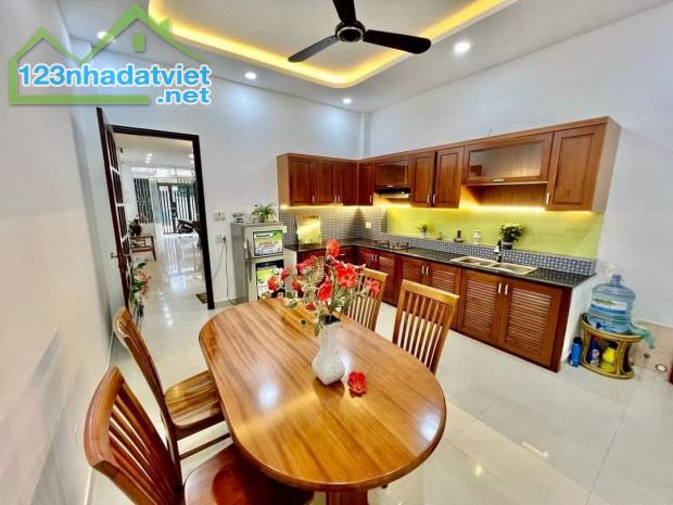 BÁN NHÀ ĐINH BỘ LĨNH, 71M², 4 TẦNG, FULLNỘI THẤT, XE HƠI NGỦ TRONG NHÀ, 13.9 TỶ TL - 4