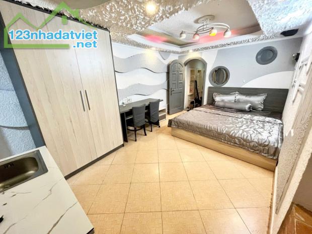 PHÚ NHUẬN - CHDV 5 TẦNG 8 PHÒNG - DOANH THU 40TR/THÁNG - GẦN 60M2 - 7,2 TỶ - 1