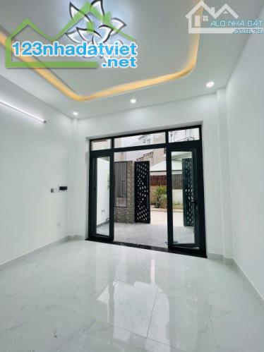 Cần tiền bán nhà đường Cách mạng Tháng 8 P7 Tân Bình DT 80m2 Giá 1tỷ720 Lh@932861530 Vân - 4