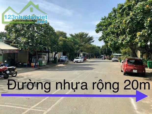 (N138) Nhà góc 2 mặt tiền đường nhựa 20m khu bên sông phường Hiệp Bình Chánh. - 1