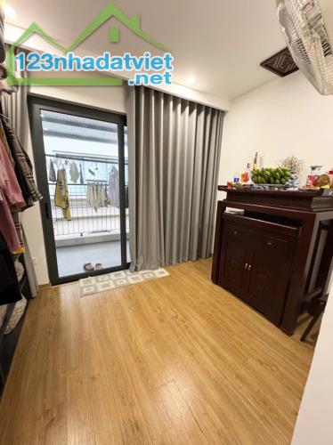 💥Hiếm! Nhà Đẹp Thái Thịnh, Ngã Tư Sở, Sát Phố, View Cực Thoáng, DT 30m2, 4 Tầng, Giá 6.x