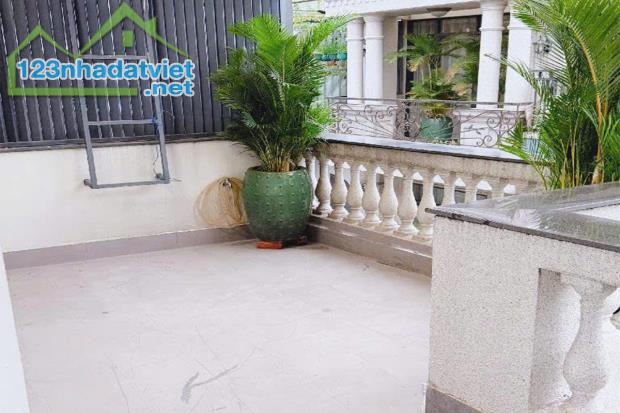 Bán nhà Nguyễn Văn Khối Phường 9, 3 Tầng BTCT, 37.1 m² (9.3m x 4m) - Giá 6.3 tỷ TL - 4
