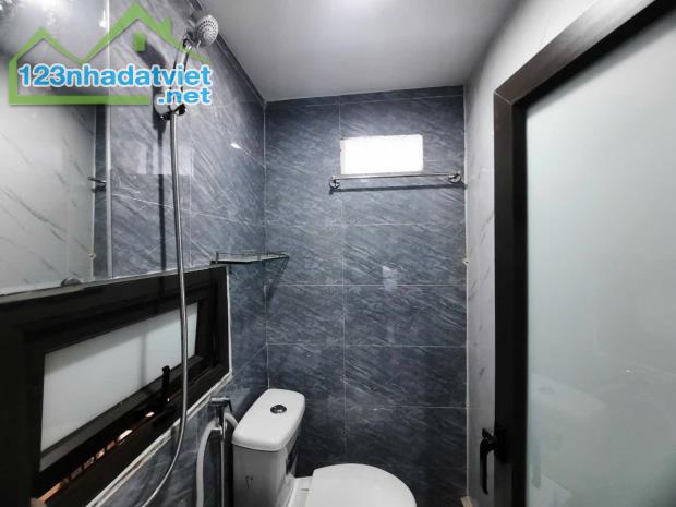 Bán nhà Khương Trung 2.65 tỷ, diện tích 70m2, tầng2, mặt tiền 6m - 3