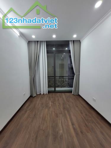 BÁN NHÀ PHỐ VĨNH HƯNG - HOÀNG MAI - THIẾT KẾ HIỆN ĐẠI - 25m, xây 3 tầng - 4