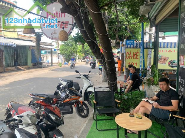 Quận Tân Phú ! QUÁN CAFE GÓC 2 MT ĐẸP LẮM ! SANG RẺ TRƯỚC TẾT ! QUÁN DTSD 10m x - 1