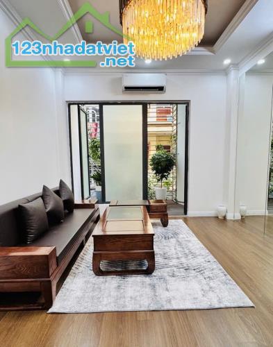 Nhà đẹp Xuân Phương 42m2-5T, Lô góc 2 thoáng, ô tô 7 chỗ, giá 7.5 tỷ - 1