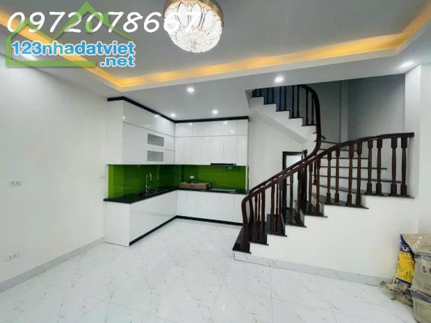 Bán Nhà Đẹp Ngọc Đại 35m*5 Tầng, Chưa Tới 6 TỷLH: 0972 078 667 - 1