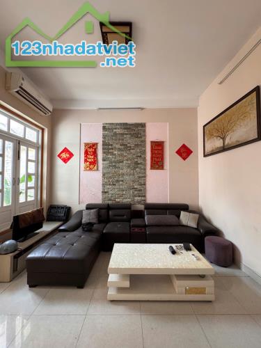 BIỆT THỰ 171M2 HẺM NHỰA Ô TÔ TRÁNH NHAU  Đường Nguyễn Duy Trinh, Bình Trưng Tây, GIÁ TỐT - 2