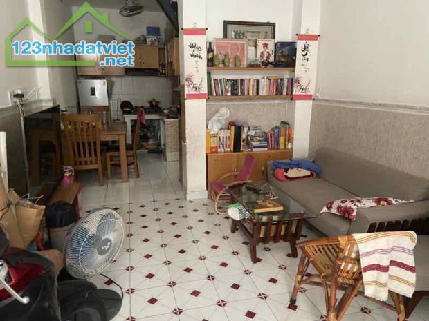 Nhà Nơ Trang Long, 35m2, 2 tầng, hẻm ba gác, 4.2 tỷ