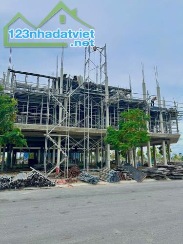 Shophouse giá hơn 18 triệu/m2 ngay cung đường ven biển  [ Ninh Thuận ]