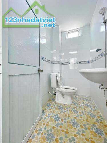 bán nhà lầu hẻm 12 trần bình trọng thổ cư hoàn công 42m2 2pn ngay trung tâm 2.05 tỷ - 5