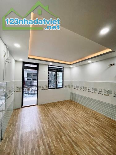 Cần bán nhà mới đón Tết, hẻm xe hơi, 5 tầng Phú Thọ Hòa,sầm uất 5.x tỷ, tặng nội thất. - 2