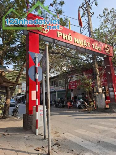 DUY NHẤT 1 CĂN NHẬT TẢO - Ô TÔ ĐỖ CỬA -  THANG MÁY-  5 TẦNG MỚI TINH - FULL NỘI THẤT - HÀN