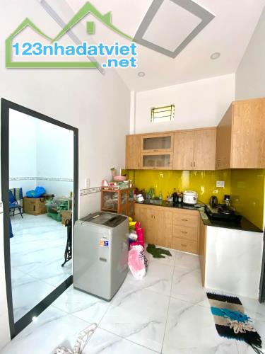 Nhà cấp 4, 56m2 ,gần chợ Ngã Ba Bầu, Quận 12 - 3