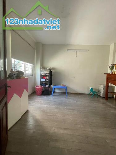 💥Nhà Đẹp Dân Xây, Ngã Tư Sở, 2 Thoáng, Quy Hoạch Ổn Định, DT 31m2, 5 Tầng