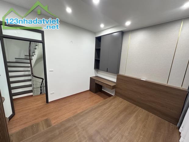 BÁN NHÀ ĐÔNG THIÊN - HOÀNG MAI 25M² - 3 TẦNG - NGÕ RỘNG - 1.7 TỶ - 2