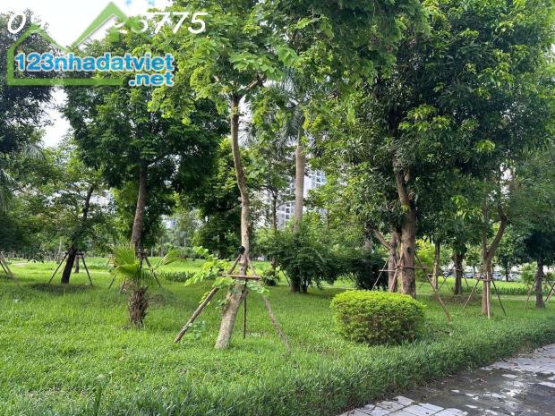 Chính chủ cần bán căn hộ CT4 KĐT Hồng Hà City, DT 70m2 giá siêu rẻ - 3