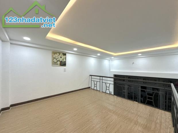 Bán Nhà Nơ Trang Long 30m2, 3 Tầng 3 PN Gần Bà Chiểu Nhỉnh 4 Tỉ - 3