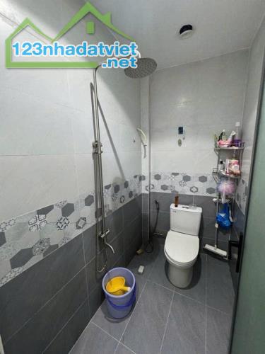 BÁN NHÀ LÊ TRỌNG TẤN, BÌNH HƯNG HÒA, BÌNH TÂN-56M2-NGANG
5M-NHỈNH 3 TỶ-SỔ CHÌNH CHỦ - 3