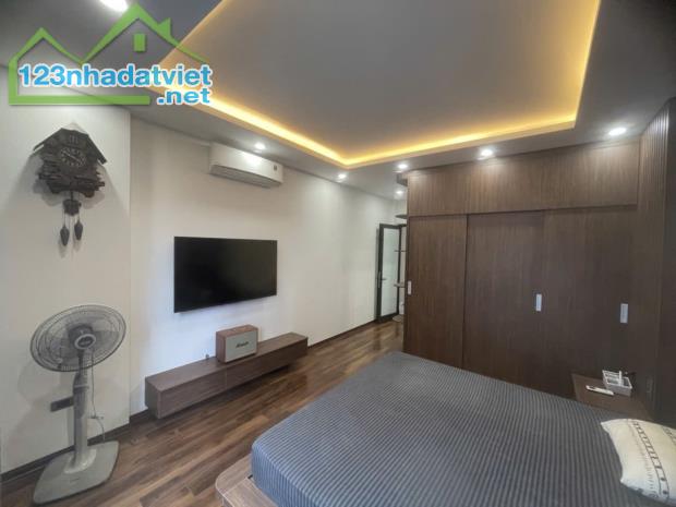 Bán Nhà Cầu Giấy 47m² - Giá Chỉ 16 Tỷ - Nhà Đẹp, Kinh Doanh Đỉnh - 2