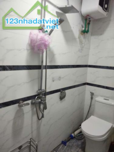 Cho thuê căn hộ 50m2, 2 ngủ, đủ đồ, vào ở được luôn ngõ 165 Quan Nhân, Thanh Xuân, Hà Nội - 7