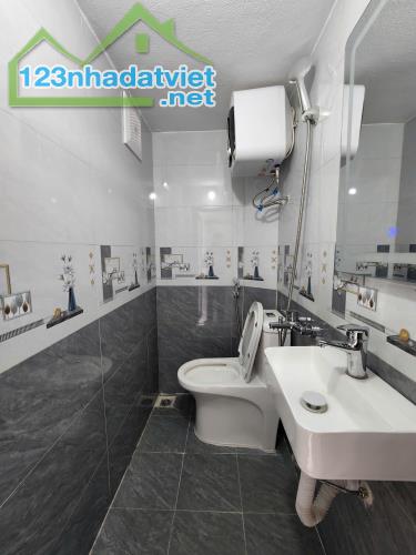 Quá Đỉnh Bán Nhà Đê La Thành, Đống Đa, 15m2, 4 Tầng, Còn 2.75 Tỷ. - 5