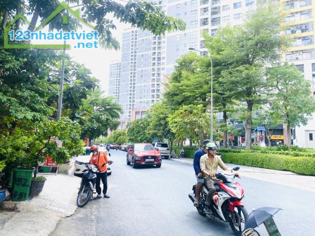 Bán Đất MT Đường Số 51 KDC Văn Minh P.An Phú,Quận 2 DT:104m2(5,8mx18m) Giá 28,2 Tỷ - 5