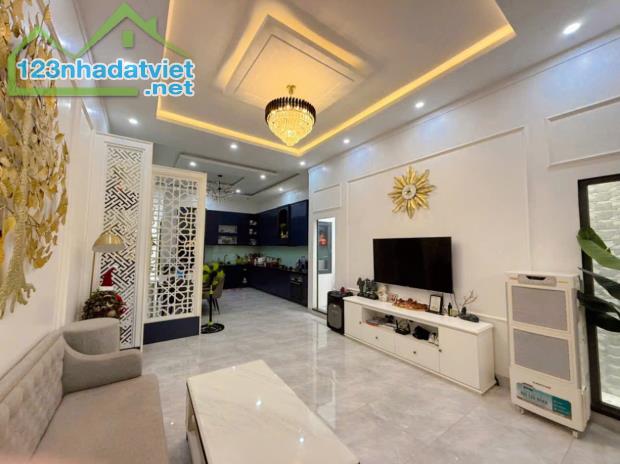 💥Nhà Đẹp,TC 5*35m,(nở hậu 12m),hẻm Phạm Ngũ Lão,gần Nguyễn Thị Minh Khai - 5