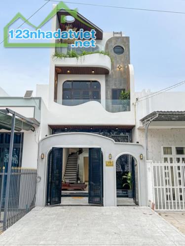 NHÀ TRỆT 2 LẦU MẪU LỆCH TẦNG KDC HỒNG LOAN - CÓ SÂN TRƯỚC VÀ SÂN SAU - 5