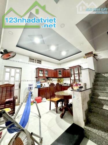 BÁN NHÀ HẺM XE HƠI PHÚ THỌ HÒA - TÂN PHÚ, 3 TẦNG BTCT- 84M2(4X16)- NHỈNH 6 TỶ - 2