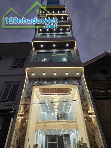 ÂU CƠ, TÂY HỒ. 60M2 4 TẦNG MT 5M GIÁ 15,6 TỶ- PHÂN LÔ OTO- KINH DOANH- NHÀ ĐẸP Ở NGAY