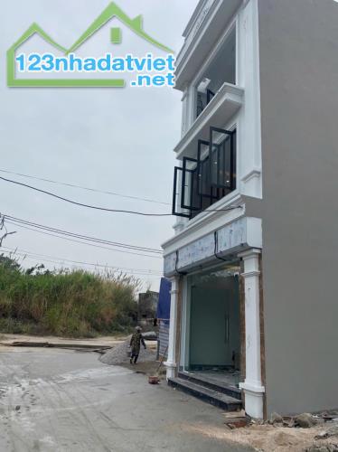 Bán Nhà 3 Tầng Ngõ 20 Cao Xanh,P.Cao Xanh. DT:52m2,MT:4.8m.H:Đông Nam !!! - 1