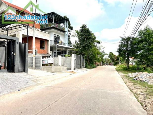 Bán đất 124,8m2 mặt tiền đường Hoài Thanh, phường Thủy Xuân, Quận Thuận Hoá, TP Huế - 3