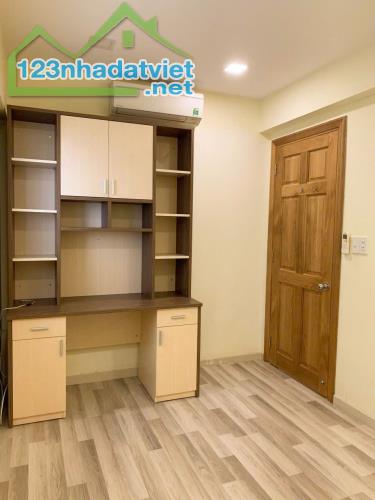 Cho thuê nhanh CHCC Happy Valley, DT 100m2, TK 3PN, 2WC, NTDD, giá thuê 28 triệu - 3