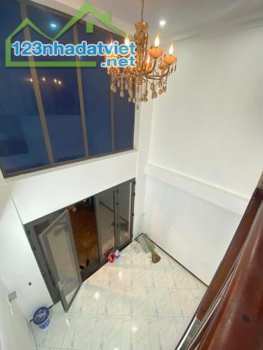 Dành cả THANH XUÂN để tìm căn nhà 48m², giá nhỉnh 7 tỷ.