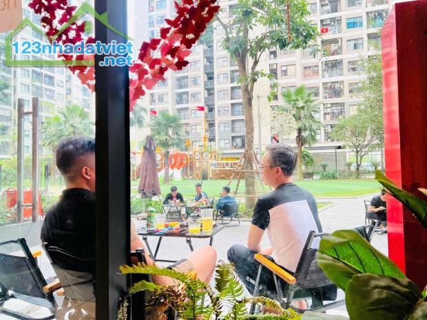 Cần sang nhượng quán cafe mặt tiền đẹp, full đồ, giá tốt cho các bác