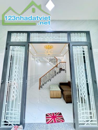 NHÀ 2 TẦNG MỚI ĐẸP LUNG LINH - 32M2(4x8) -Đ.SỐ 8B GẦN NGUYỄN SƠN GIÁP TÂN PHÚ. CHỈ 3 TỶ XX - 1