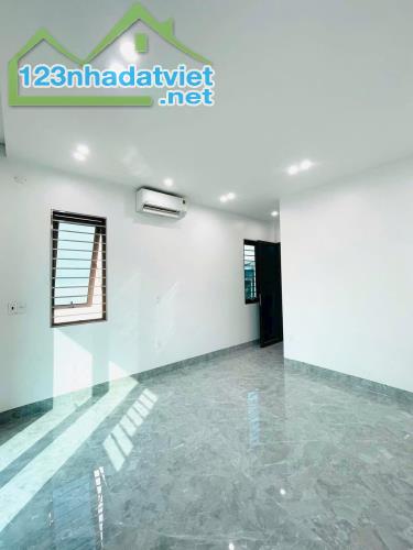 🏠🏠 Bán căn nhà lô góc 2 mặt ngõ tại vị trí đắc địa trung tâm phường Trần Hưng Đạo TPTB - 2